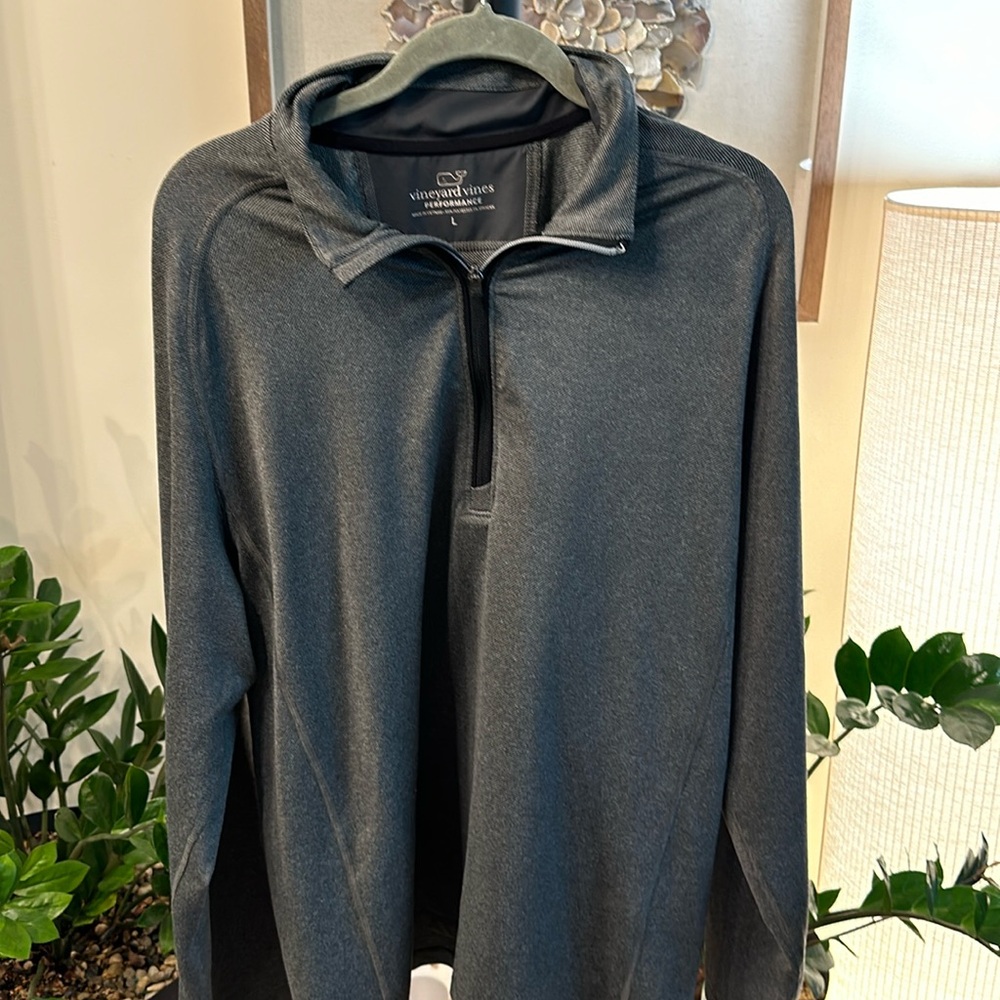 Vineyard Vines L Performance Quarter Zip